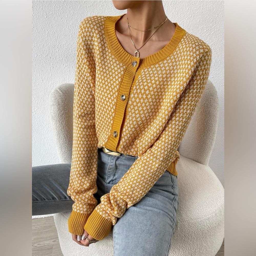 Chic Mustard Patterned Cardigan - image 1